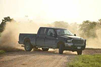 4x4-truck-640x480-13348235.jpeg